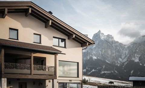 Projekt: Wohnhaus Kastelruth - Tip Top Fenster & Systeme - Fenster und Verglasungen aus Südtirol