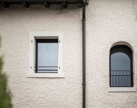 Projekt: Altbausanierung Affi - Tip Top Fenster & Systeme - Türen und Fenster aus Südtirol