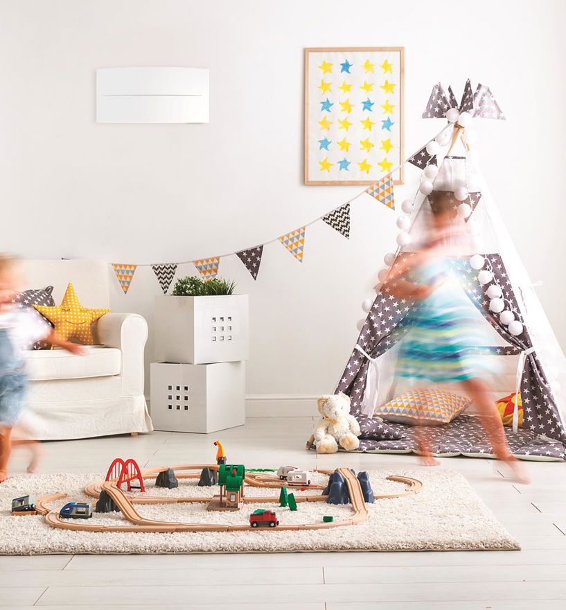 Dezentrales Wohnraumlüftungssystem Flow Plus in einem Kinderzimmer