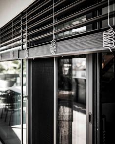 Acessori per porte e finestre: frangisole