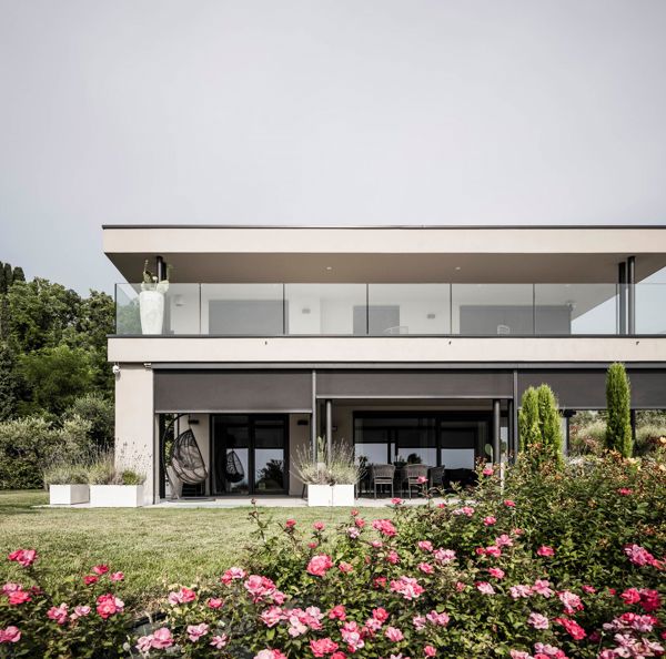 Projekt_Privat_Villa_Lazise-c-hannes-niederkofler-web-5874