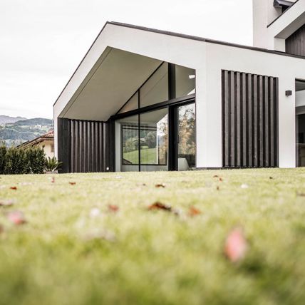 Projekt: Wohnhaus Eisacktal - Tip Top Fenster & Systeme - Verglasungen und Fenster aus Südtirol