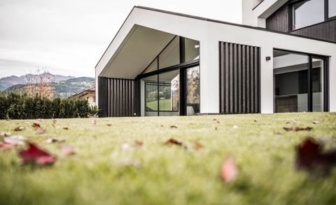 Projekt: Wohnhaus Eisacktal - Tip Top Fenster & Systeme - Verglasungen und Fenster aus Südtirol