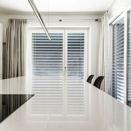 Frangisole standard in una cucina