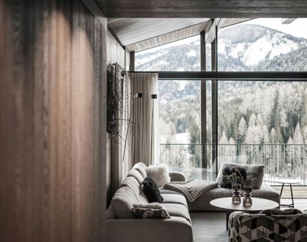 Projekt: Lodge K-View Olang - Tip Top Fenster & Systeme - Fenster und Verglasungen aus Südtirol - BERGUNDTAL ARCHITEKTEN