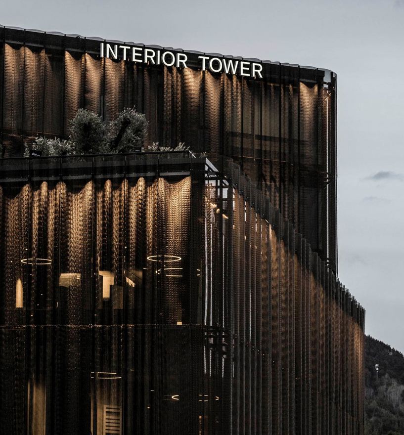 L'Interior Tower a Varna